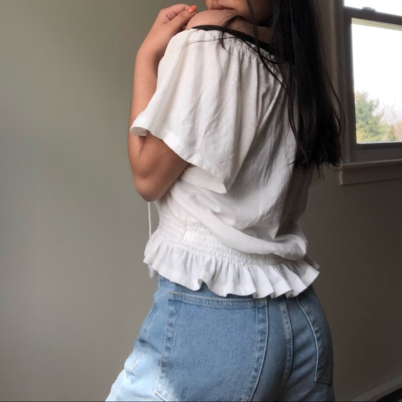 White Floral Embroidered Peplum Blouse HOST PICK! - Picture 4 of 6